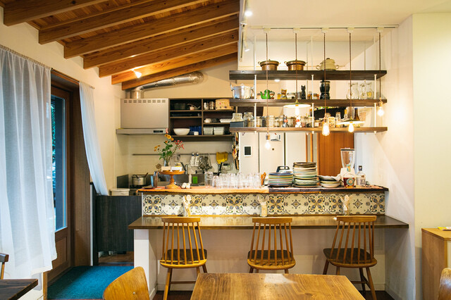 kitchen and CURRY
